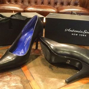 Antonia Saint  New York, size 7.5, Victoria 2.0 High Heels